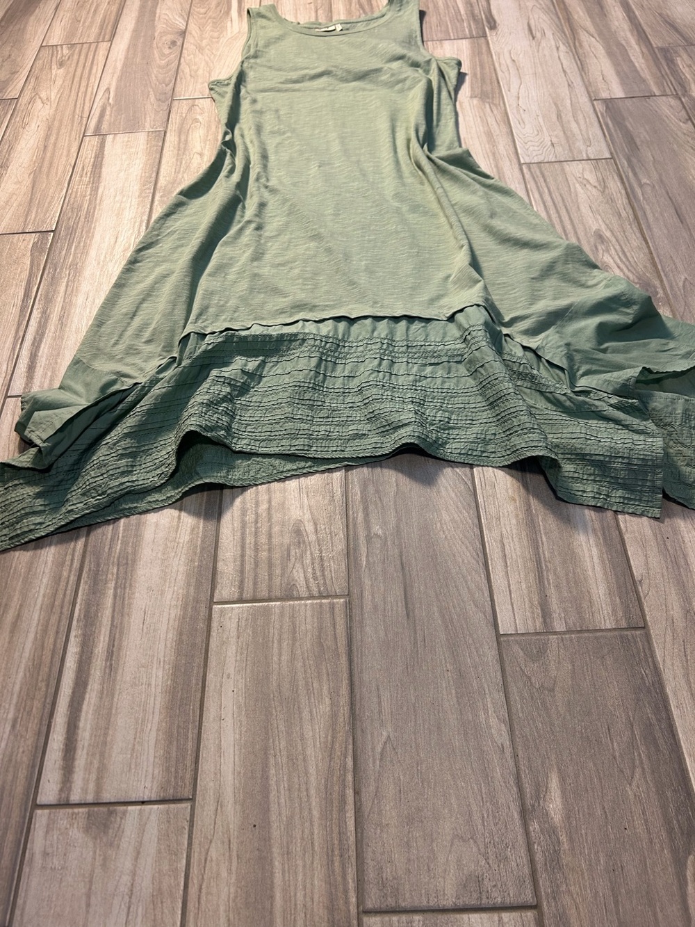 Sleeveless Sage Green Handkerchief Hem Maxi Dress XL Midi Boho - Picture 7 of 9